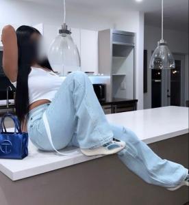 610712838: Chica busca chico en Mallorca