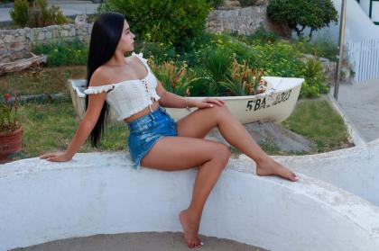 613556228: Chica busca chico en Alicante