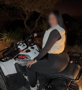 641035372: Chica busca chico en Sevilla