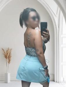 634093182: Chica busca chico en Vizcaya