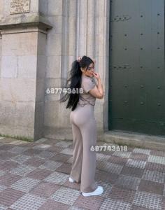 687743618: Chica busca chico en Orense