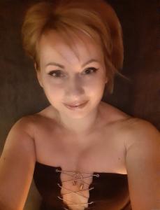 643596452: Chica busca chico en Navarra