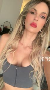 632364345: Chica busca chico en Barcelona