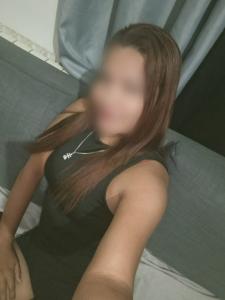 613543158: Chica busca chico en Valencia