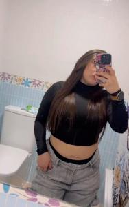 697224319: Chica busca chico en Valencia