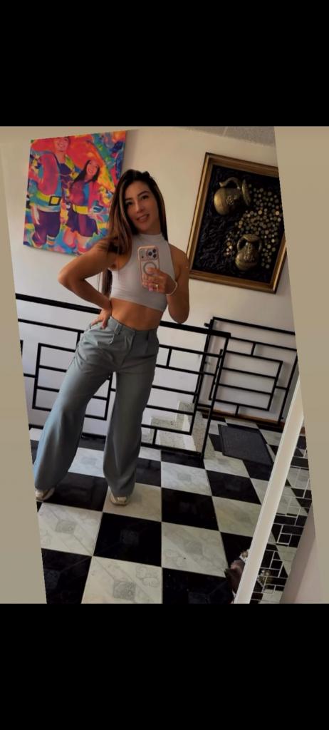 Chica busca chico en Tenerife: 