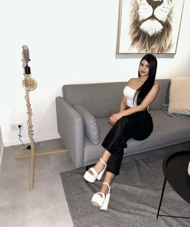 Chica busca chico en Alicante: 