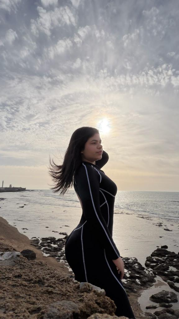 Chica busca chico en Cádiz: 