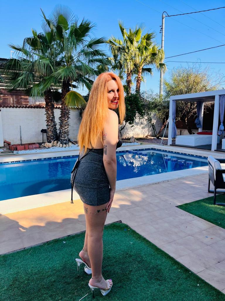 Chica busca chico en Murcia: 