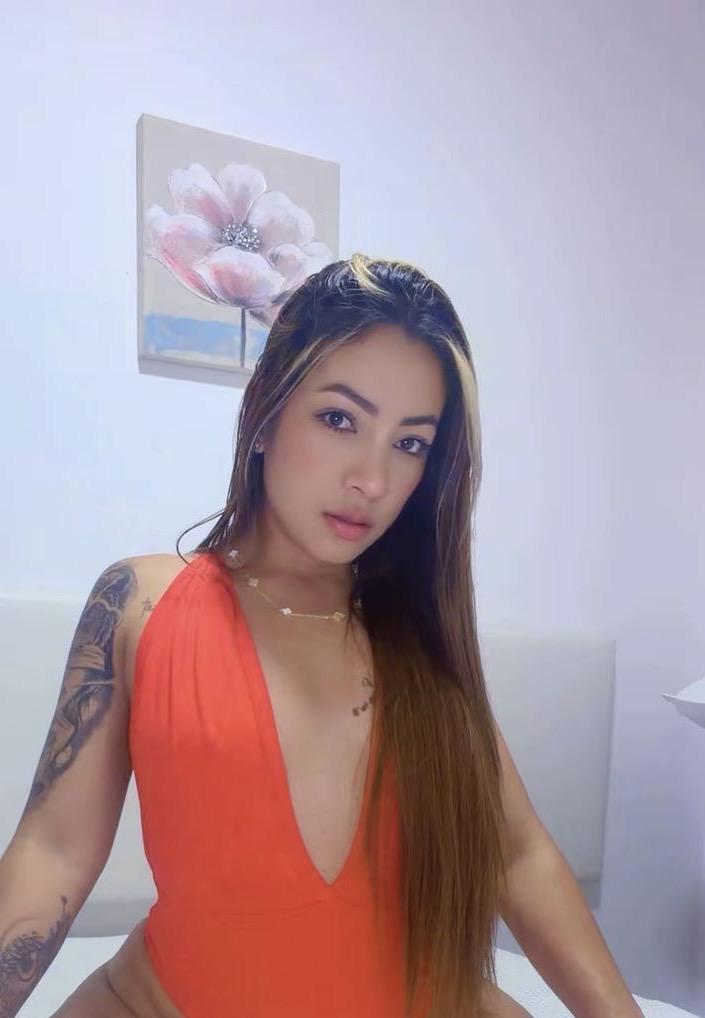 Chica busca chico en Mallorca: 