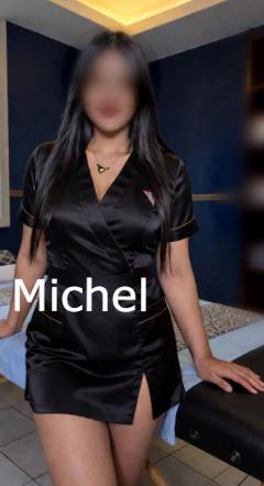 657951763: Chica busca chico en Sevilla