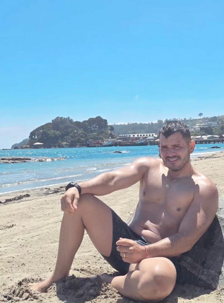 Chico busca chica en Barcelona: 