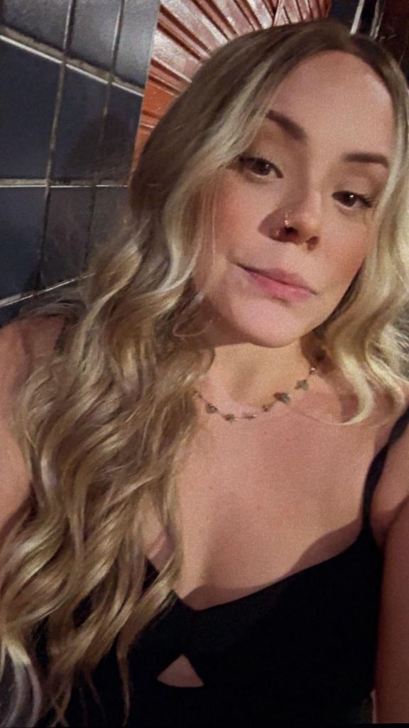 604158827: Chica busca chico en Zaragoza