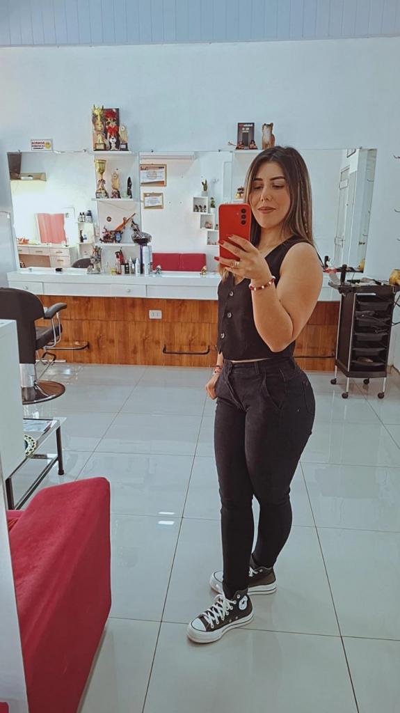 643862316: Chica busca chico en Madrid