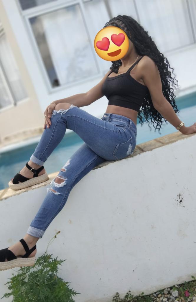 643857895: Chica busca chico en Madrid