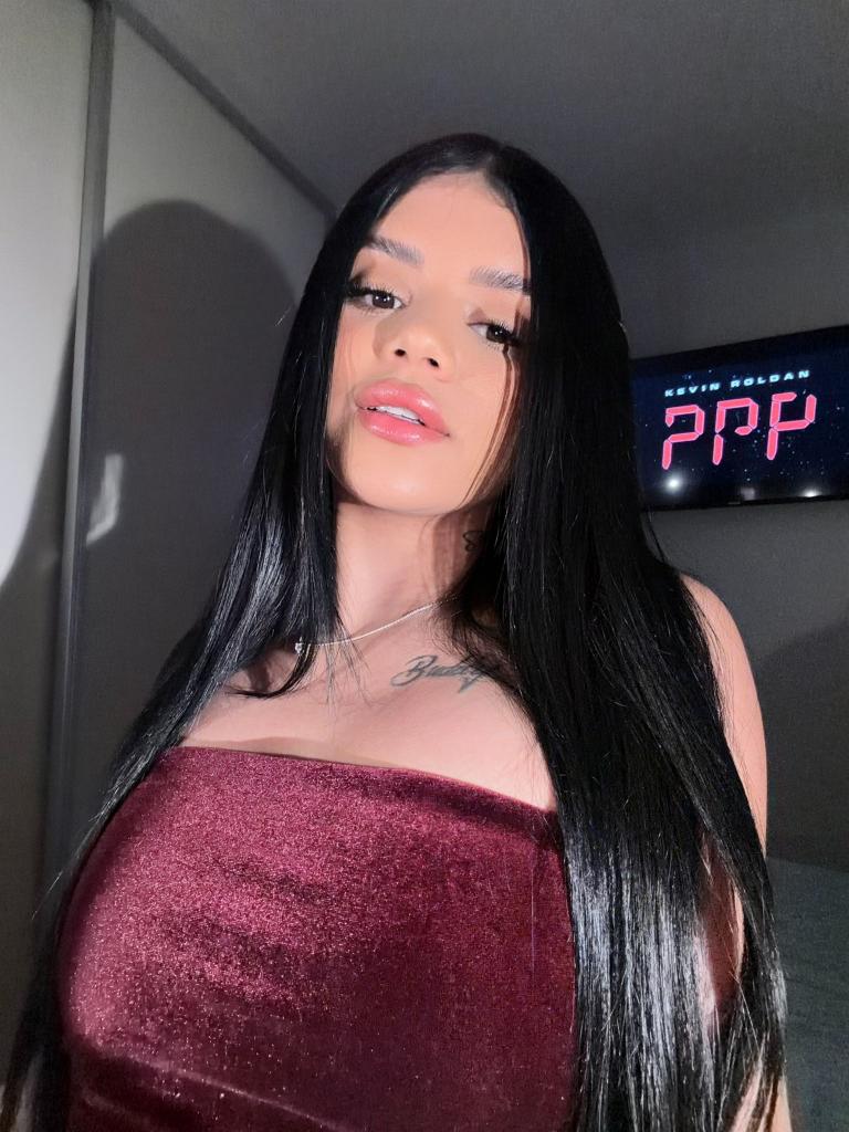 Chica busca chico en Tenerife: 