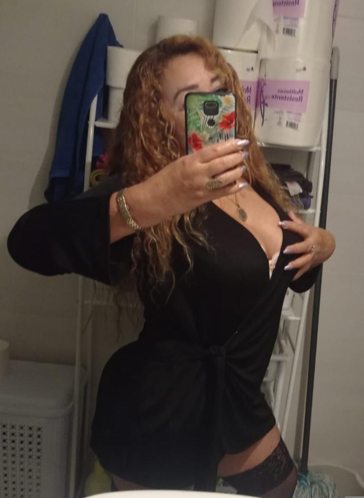 604248608: Chica busca chico en Zaragoza