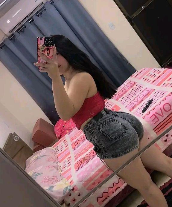 Chica busca chico en Menorca: 