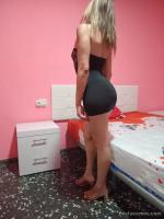 647279145: Chica busca chico en Alicante