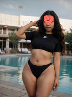 613884795: Chica busca chico en Navarra