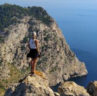 664381002: Chica busca chico en Mallorca