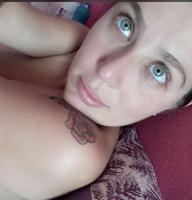 647268937: Chica busca chico en Cádiz