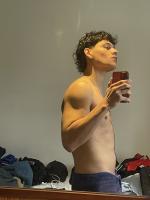 604361387: Chico busca chica en Madrid