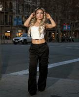 647221910: Chica busca chico en Barcelona