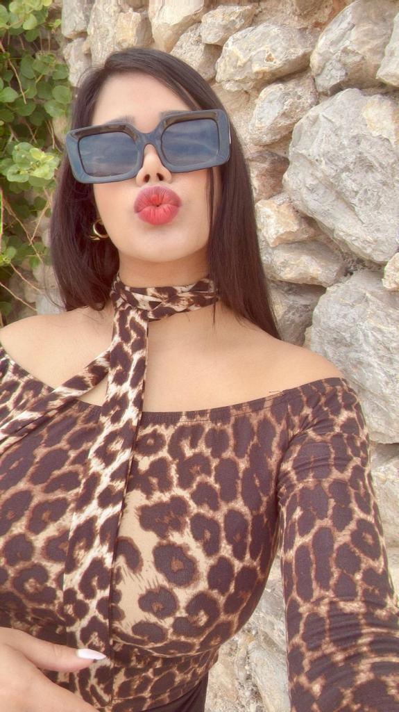 641233567: Chica busca chico en Madrid