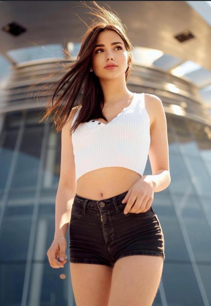 Chica busca chico en Cádiz: 