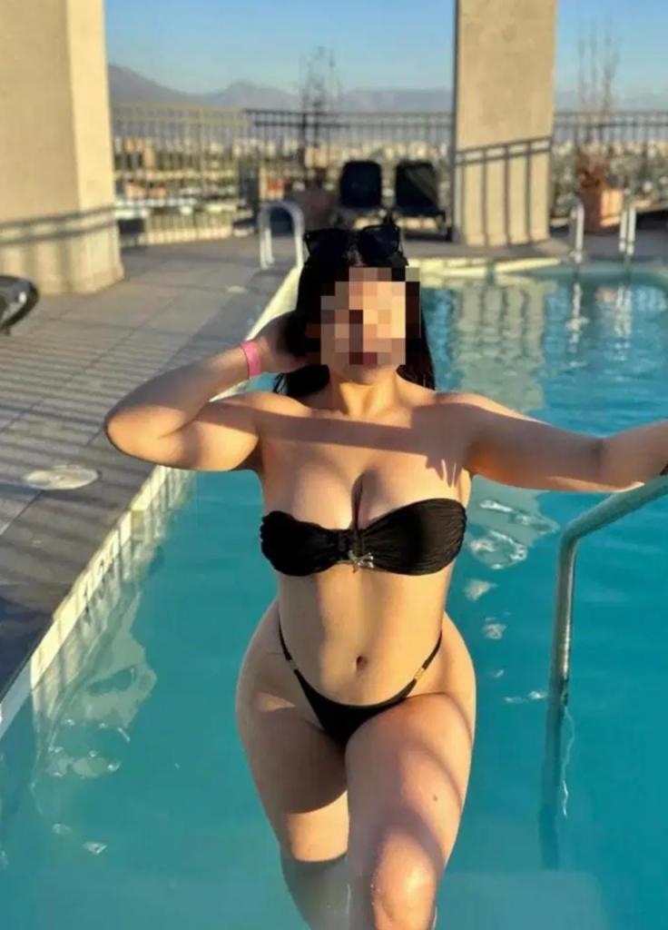 Chica busca chico en Huelva: 