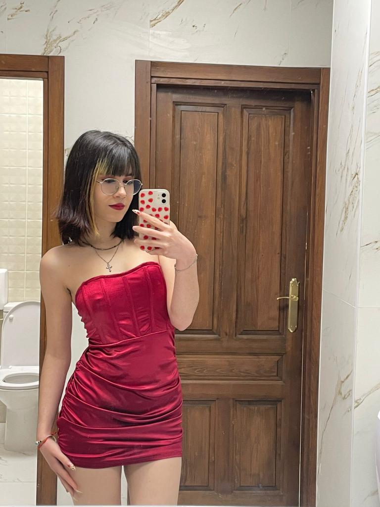 Chica busca chico en Alicante: 