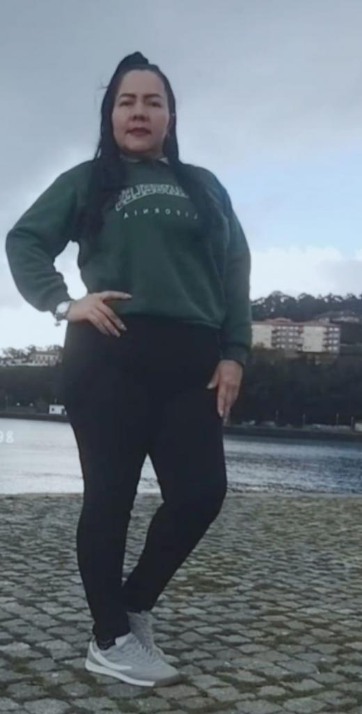 613295016: Chica busca chico en Pontevedra