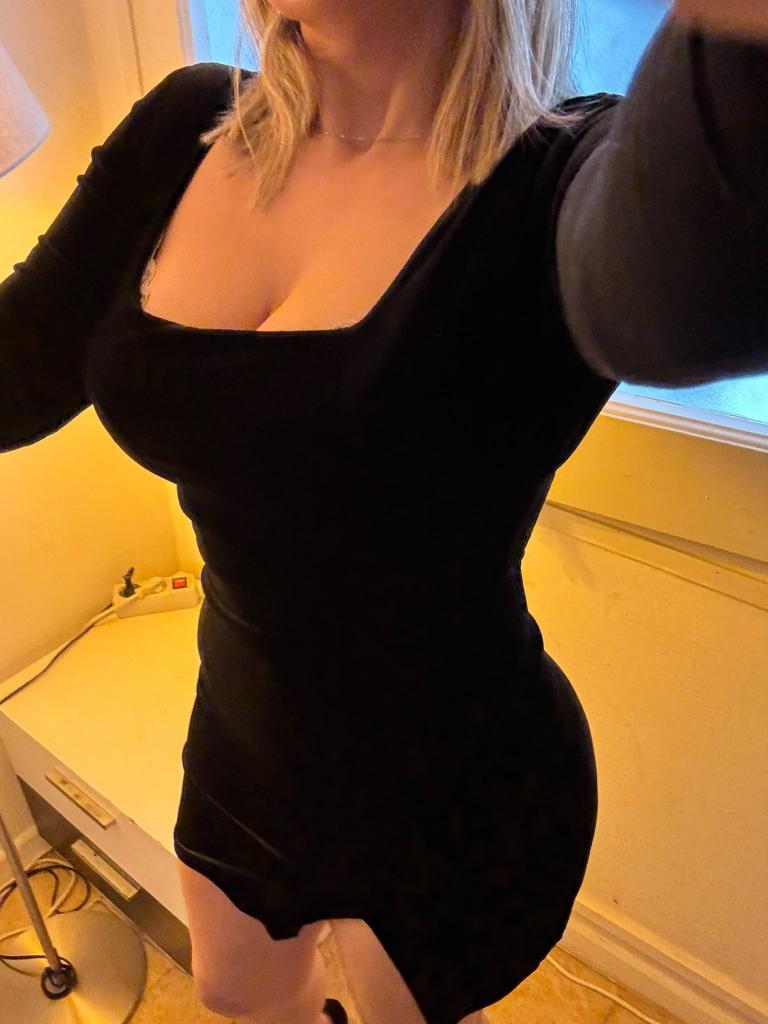 632899597: Chica busca chico en Barcelona