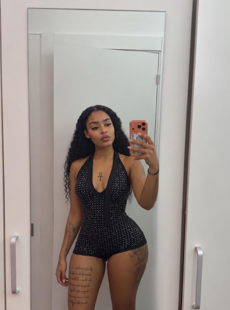 613299830: Chica busca chico en Mallorca
