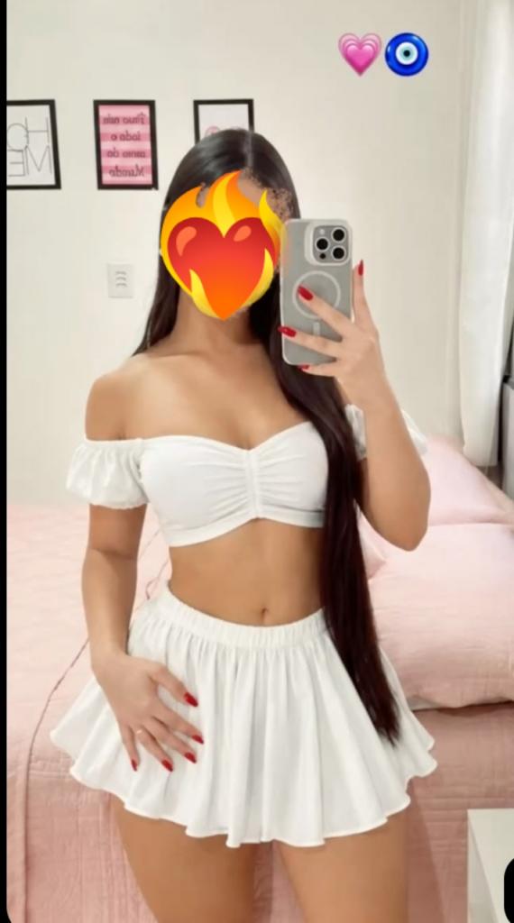 Chica busca chico en Ibiza: 