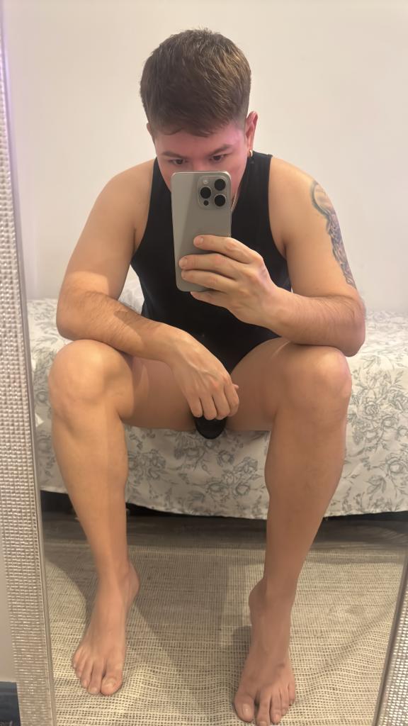 677433729: Chico busca chica en Madrid