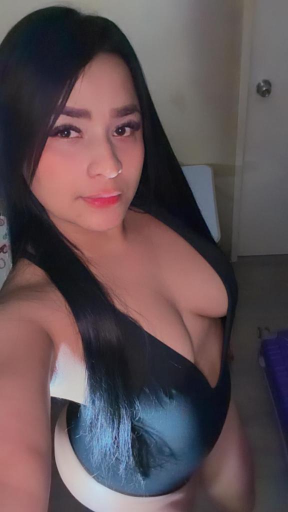 Chica busca chico en Almería: 