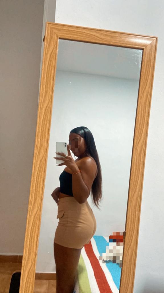 Chica busca chico en Sevilla: 
