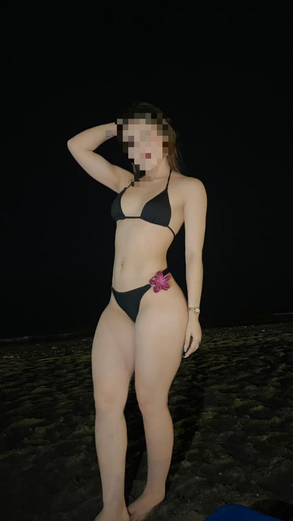 641690132: Chica busca chico en Málaga