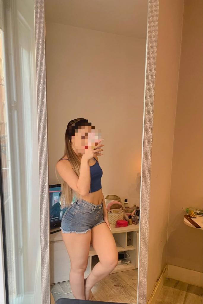 641690132: Chica busca chico en Málaga