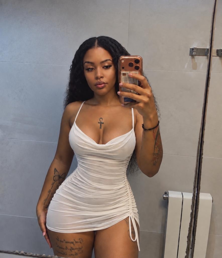 613299830: Chica busca chico en Mallorca