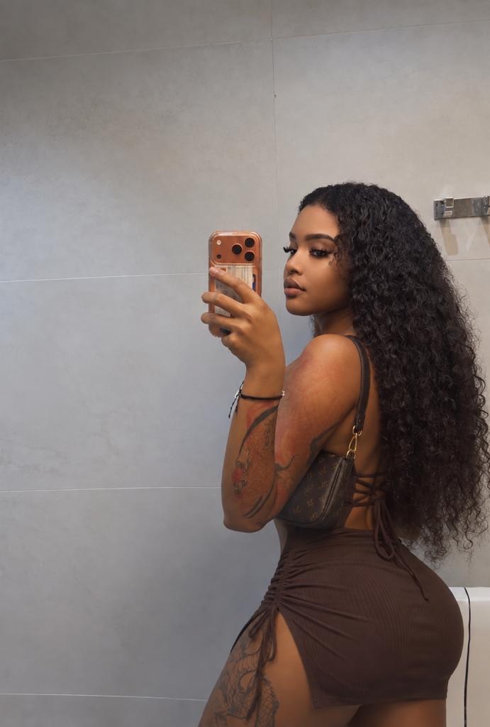 613299830: Chica busca chico en Mallorca