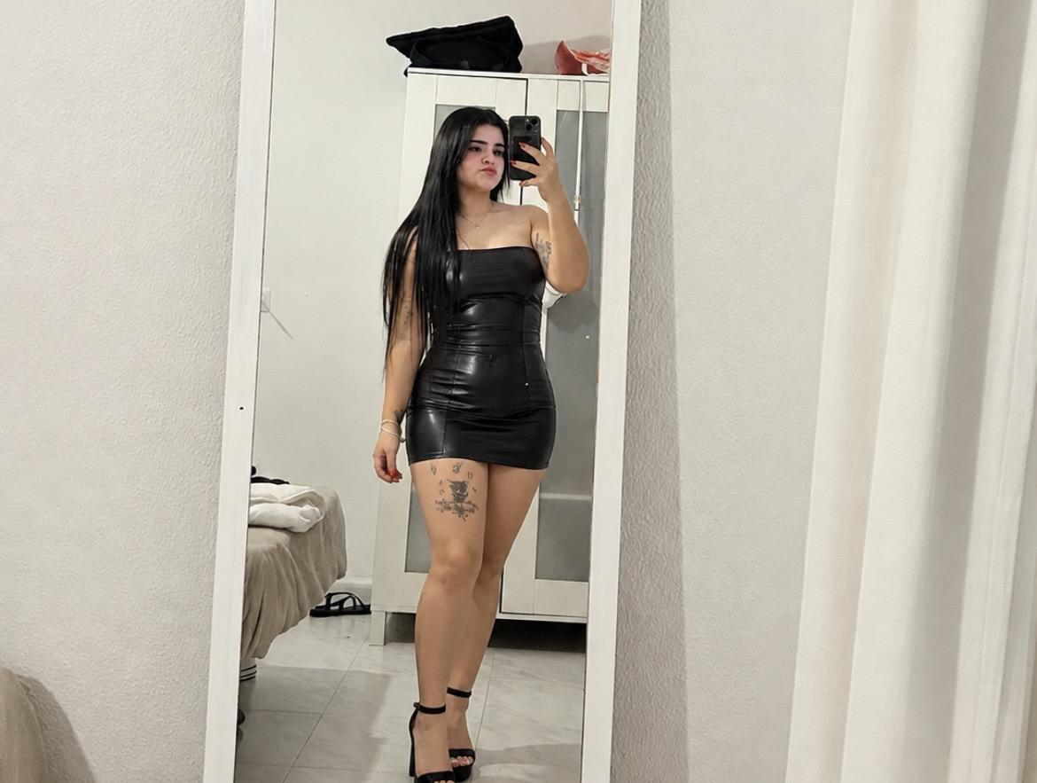 Chica busca chico en Cádiz: 