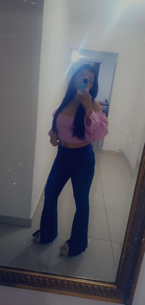 623317119: Chica busca chico en León