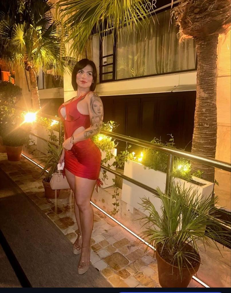 683439652: Chica busca chico en Granada