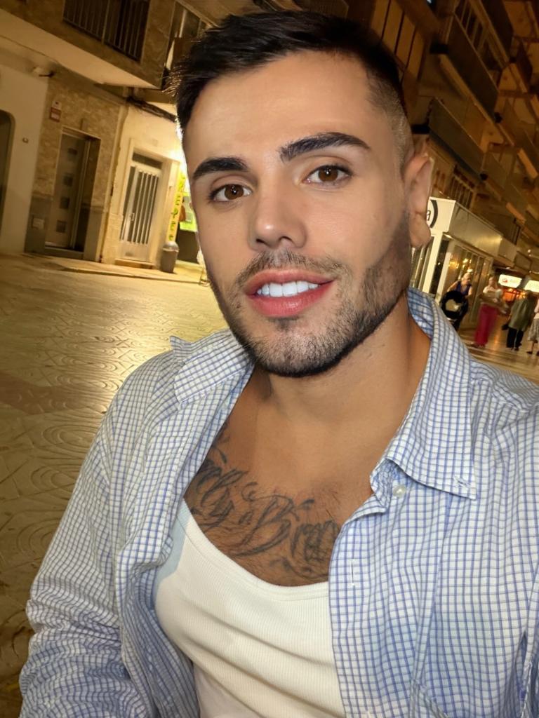 643252843: Chico busca chica en Badajoz