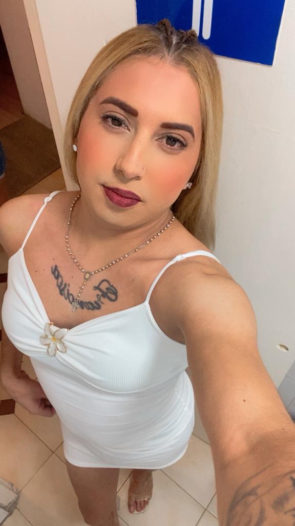 641356232: Transexual en Menorca