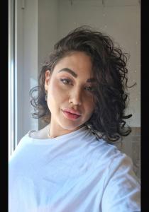 604266747: Chica busca chico en Pontevedra
