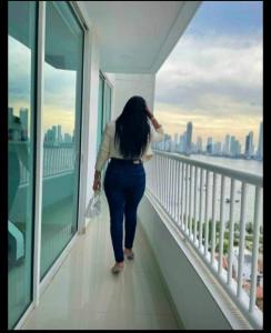 742020815: Chica busca chico en Tenerife